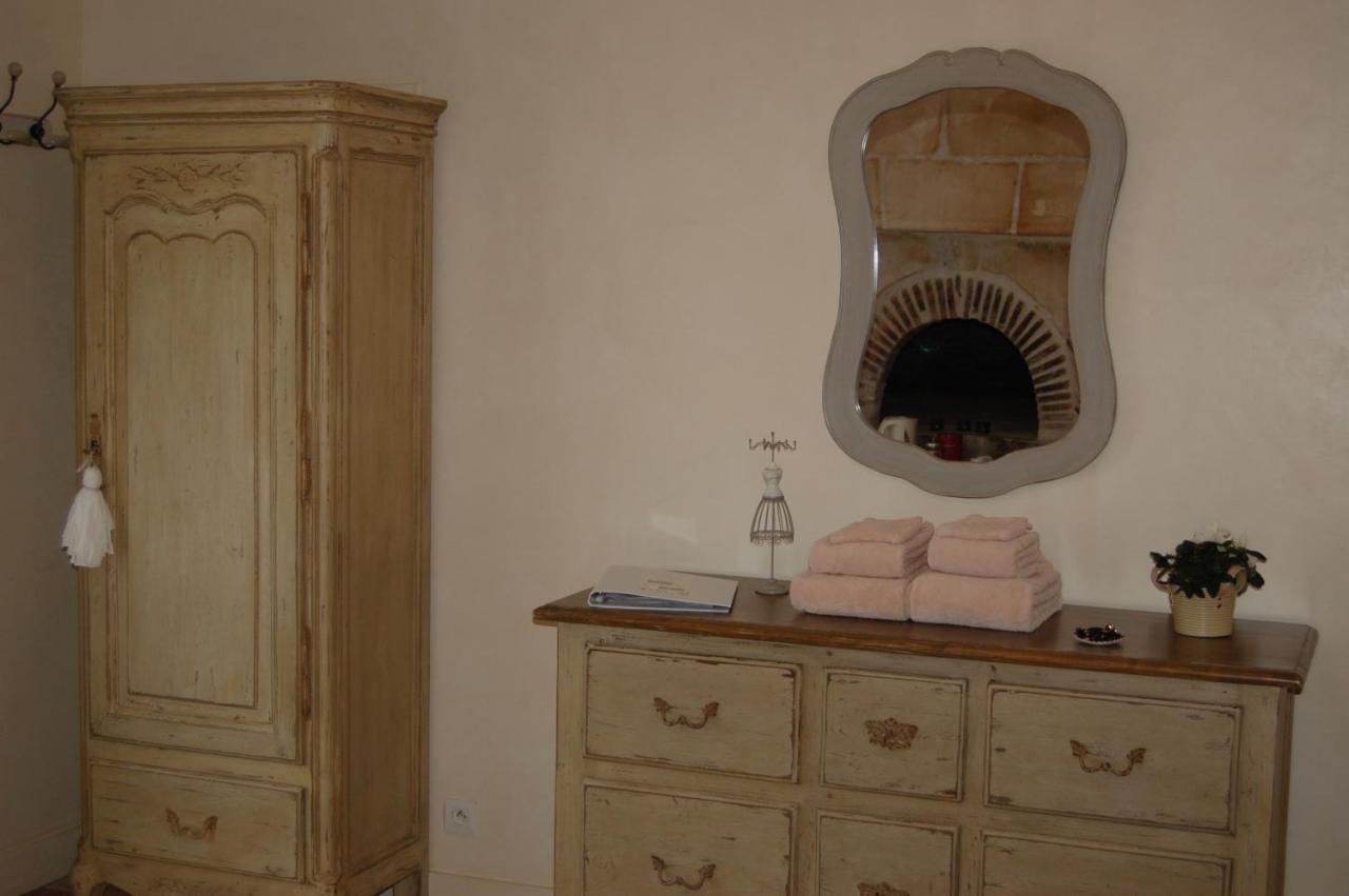 La Grange Dimiere, Pres De Tours Panzió Saint-Genouph Kültér fotó